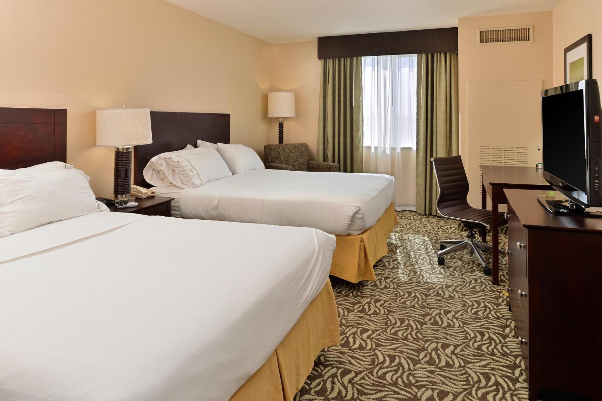 Holiday Inn Express Fresno River Park Highway 41 By Ihg Esterno foto