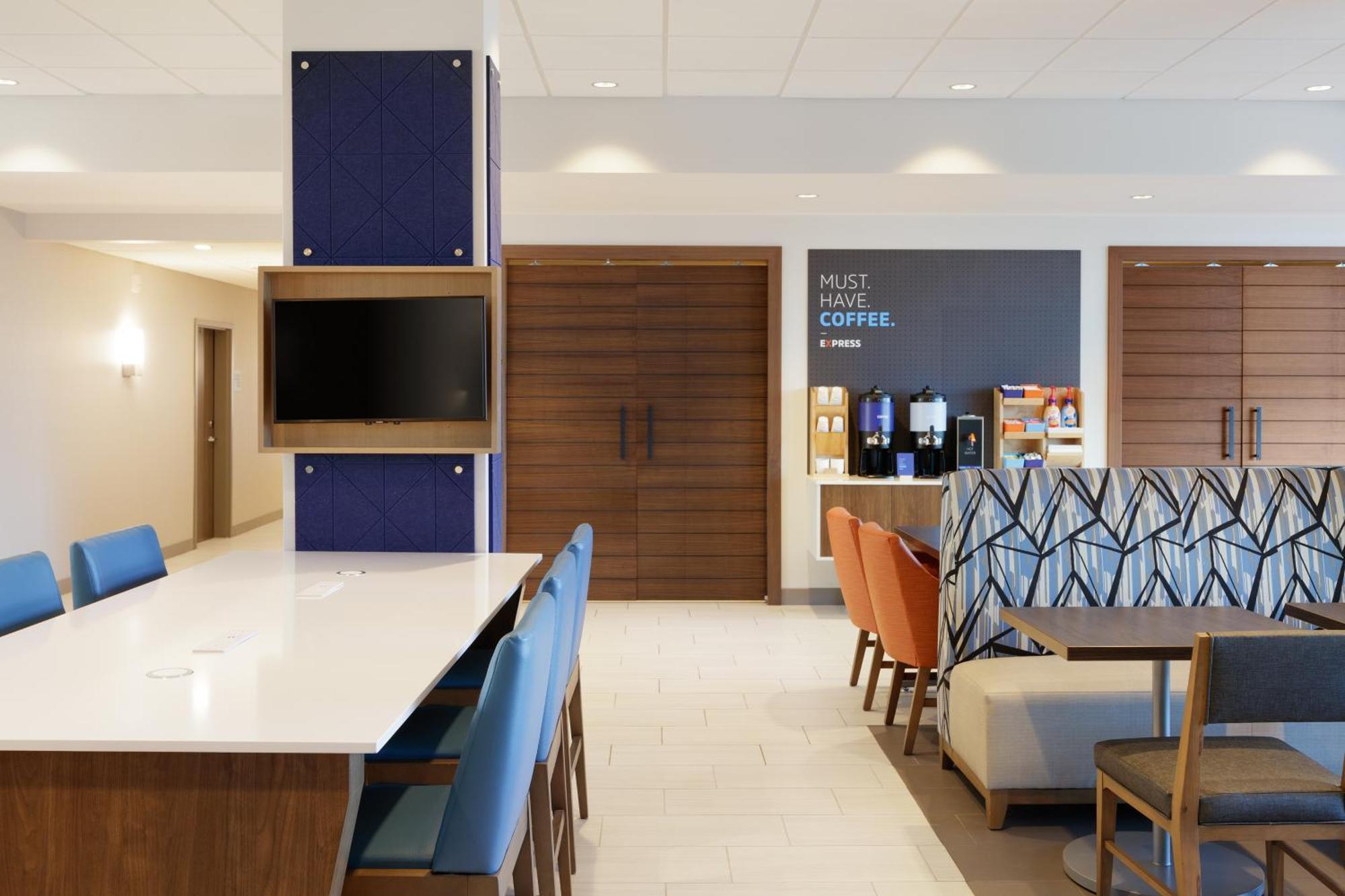 Holiday Inn Express Fresno River Park Highway 41 By Ihg Esterno foto